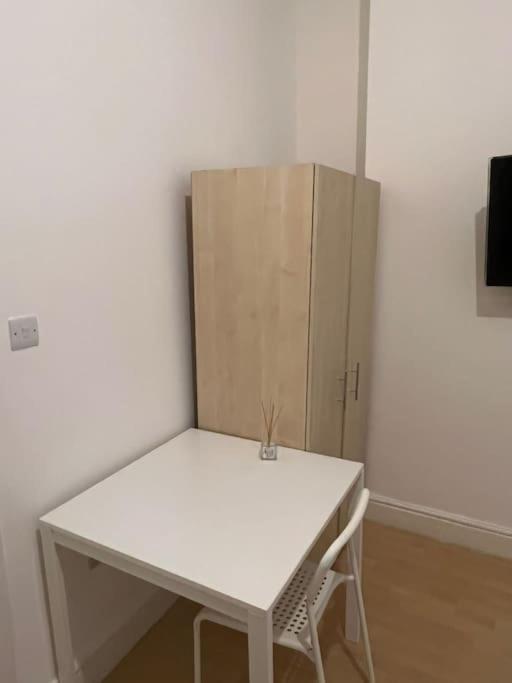 001- Lovely 3-Bedroom Very Close To Oxford Street London Exterior photo