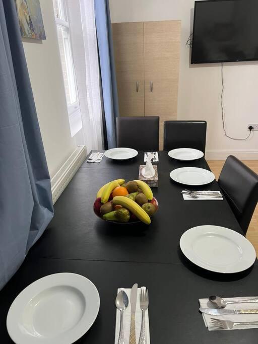 001- Lovely 3-Bedroom Very Close To Oxford Street London Exterior photo