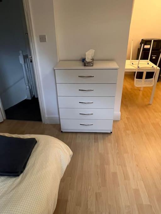 001- Lovely 3-Bedroom Very Close To Oxford Street London Exterior photo
