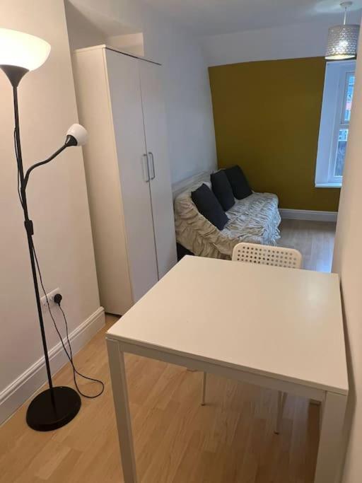 001- Lovely 3-Bedroom Very Close To Oxford Street London Exterior photo